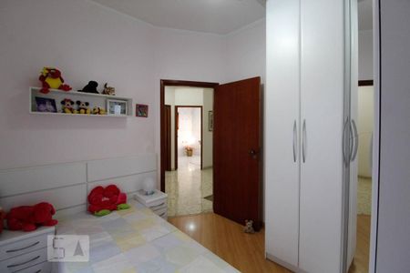 Casa à venda com 305m², 3 quartos e 3 vagasQuarto 1