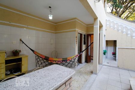 Casa à venda com 305m², 3 quartos e 3 vagasPiscina