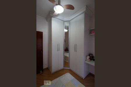 Casa à venda com 305m², 3 quartos e 3 vagasQuarto 1