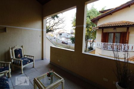 Casa à venda com 305m², 3 quartos e 3 vagasVaranda