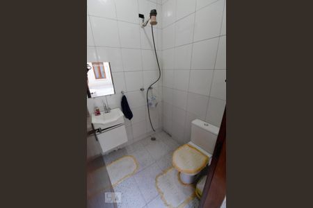 Casa à venda com 305m², 3 quartos e 3 vagasBanheiro