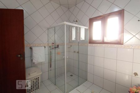 Casa à venda com 305m², 3 quartos e 3 vagasBanheiro Social