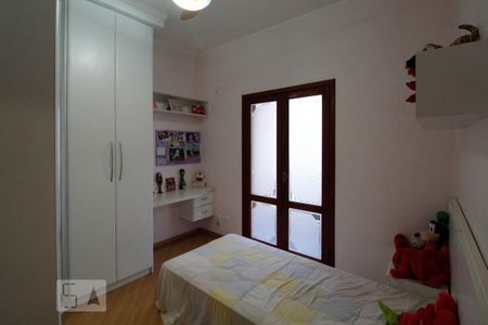 Casa à venda com 305m², 3 quartos e 3 vagasQuarto 1