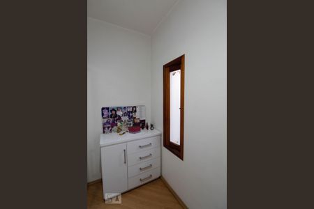 Casa à venda com 305m², 3 quartos e 3 vagasQuarto 2