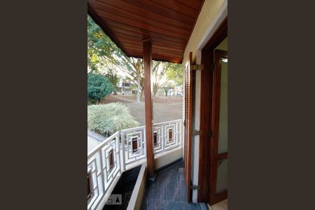 Casa à venda com 305m², 3 quartos e 3 vagasVaranda do Quarto 2