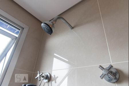 Apartamento para alugar com 134m², 2 quartos e 2 vagasChuveiro