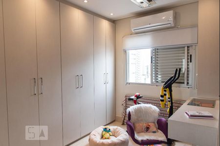 Closet de apartamento para alugar com 2 quartos, 134m² em Ipiranga, São Paulo