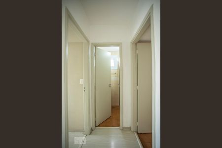 Corredor - Quarto de apartamento para alugar com 1 quarto, 58m² em Mirandópolis, São Paulo