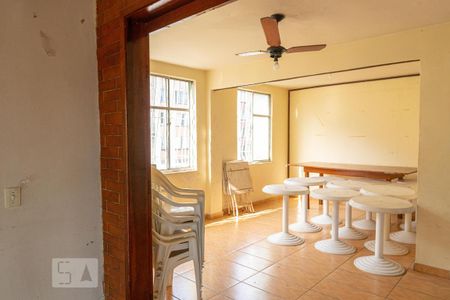 Apartamento à venda com 50m², 2 quartos e sem vaga Apartamento à venda com 50m², 2 quartos e sem vagaÁrea comum - Salão de festas