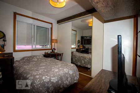 Suíte de apartamento à venda com 2 quartos, 90m² em Petrópolis, Porto Alegre