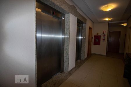 Apartamento à venda com 90m², 2 quartos e 2 vagasElevador