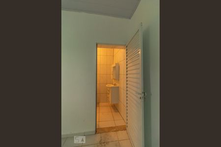 Casa para alugar com 190m², 3 quartos e 1 vagaCasa dos Fundos