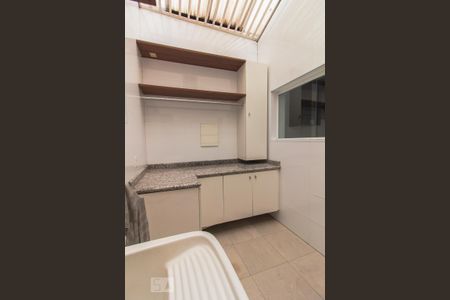 Casa para alugar com 190m², 3 quartos e 1 vagaArea de Serviço