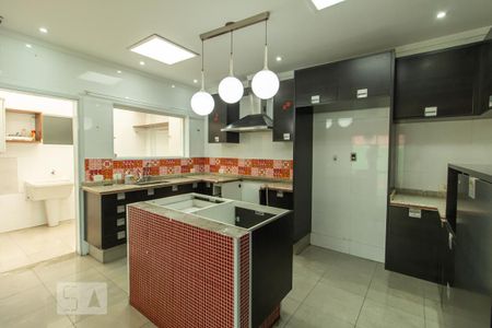 Casa para alugar com 190m², 3 quartos e 1 vagaCozinha