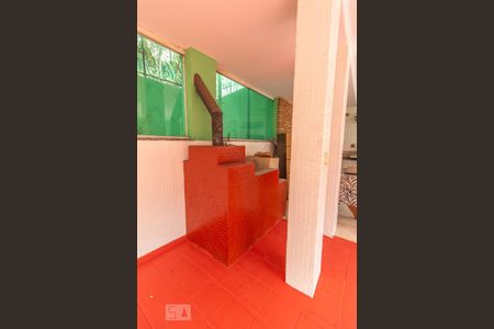 Casa para alugar com 190m², 3 quartos e 1 vagaÁrea comum - Churrasqueira