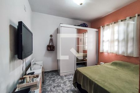 Casa à venda com 170m², 3 quartos e 2 vagas Casa à venda com 170m², 3 quartos e 2 vagasQuarto 2