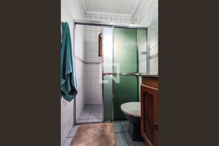 Casa à venda com 170m², 3 quartos e 2 vagas Casa à venda com 170m², 3 quartos e 2 vagasBanheiro dos Quartos