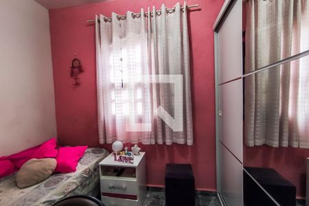 Casa à venda com 170m², 3 quartos e 2 vagas Casa à venda com 170m², 3 quartos e 2 vagasQuarto 1