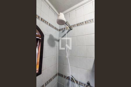 Casa à venda com 170m², 3 quartos e 2 vagas Casa à venda com 170m², 3 quartos e 2 vagasBanheiro Social