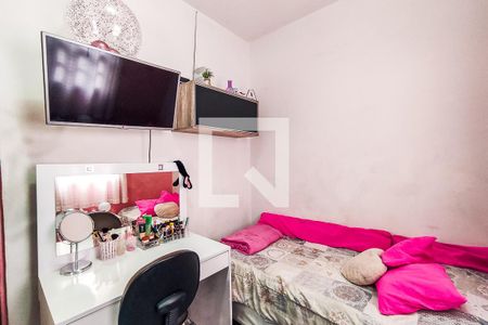 Casa à venda com 170m², 3 quartos e 2 vagas Casa à venda com 170m², 3 quartos e 2 vagasQuarto 1