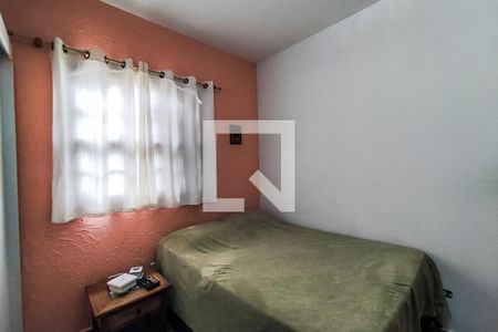 Casa à venda com 170m², 3 quartos e 2 vagas Casa à venda com 170m², 3 quartos e 2 vagasQuarto 2