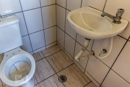 Apartamento para alugar com 99m², 2 quartos e 1 vaga Apartamento para alugar com 99m², 2 quartos e 1 vagaBanheiro de serviço