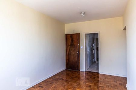 Apartamento para alugar com 99m², 2 quartos e 1 vaga Apartamento para alugar com 99m², 2 quartos e 1 vagaSala