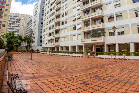 Apartamento para alugar com 99m², 2 quartos e 1 vagaÁrea comum