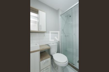 BANHEIRO SOCIAL de apartamento à venda com 2 quartos, 55m² em Humaitá, Porto Alegre