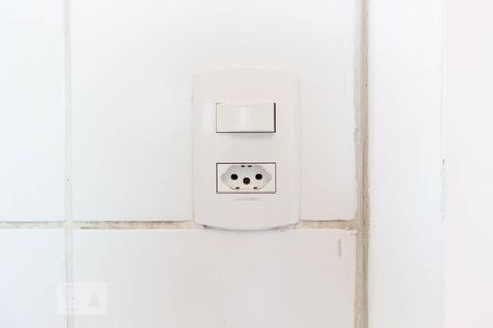 Apartamento à venda com 46m², 2 quartos e 1 vaga Apartamento à venda com 46m², 2 quartos e 1 vagaBanheiro