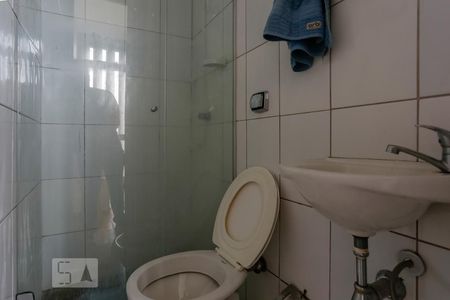 Banheiro de kitnet/studio à venda com 1 quarto, 26m² em Santo Agostinho, Belo Horizonte