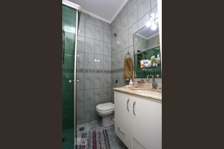 Casa à venda com 200m², 3 quartos e 3 vagas Casa à venda com 200m², 3 quartos e 3 vagasBanheiro