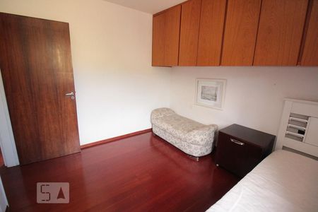 Apartamento à venda com 96m², 3 quartos e 1 vaga Apartamento à venda com 96m², 3 quartos e 1 vagaQuarto 2