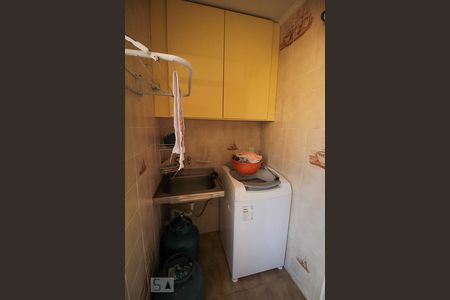 Apartamento à venda com 96m², 3 quartos e 1 vaga Apartamento à venda com 96m², 3 quartos e 1 vagaÁrea de serviço