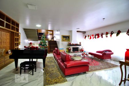 Sala 1 de casa à venda com 4 quartos, 600m² em Vila Curuçá, Santo André