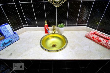 Casa à venda com 600m², 4 quartos e 6 vagasLavabo