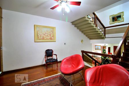 Casa à venda com 600m², 4 quartos e 6 vagasSala 2