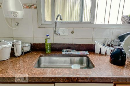 Casa à venda com 350m², 3 quartos e 1 vaga Casa à venda com 350m², 3 quartos e 1 vagaCozinha