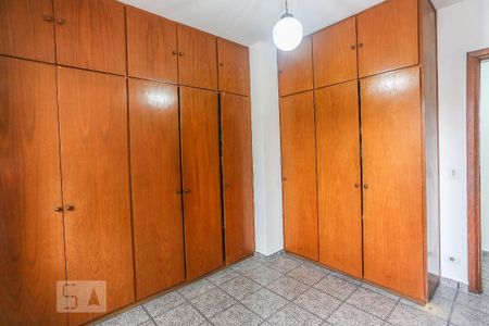 Casa à venda com 180m², 4 quartos e 2 vagasQuarto 2