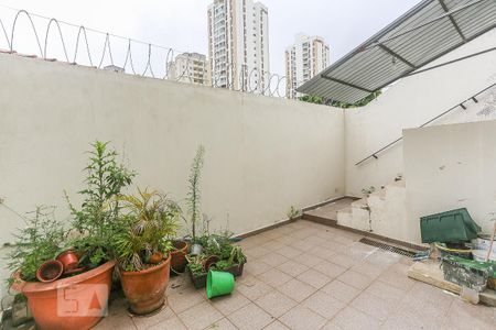 Casa à venda com 180m², 4 quartos e 2 vagasQuintal