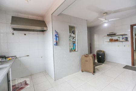 Casa à venda com 180m², 4 quartos e 2 vagasCozinha