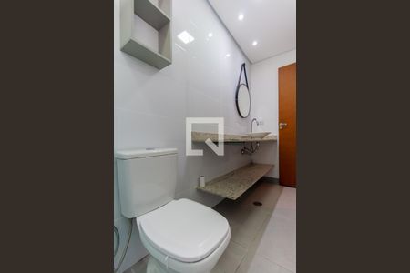 Casa de condomínio para alugar com 51m², 2 quartos e 1 vagaBanheiro