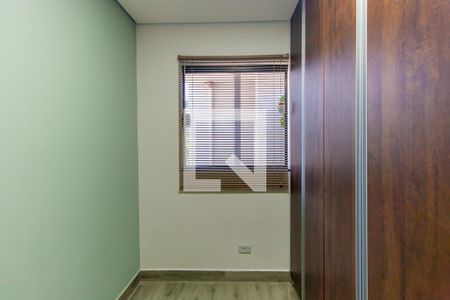 Quarto 2 de casa de condomínio para alugar com 2 quartos, 51m² em Vila Ema, São Paulo