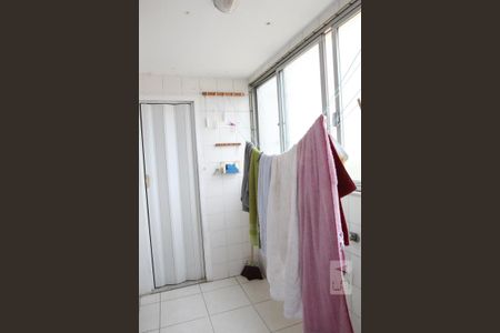 Apartamento à venda com 80m², 2 quartos e 1 vagaÁrea de Serviço