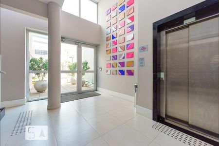 Apartamento para alugar com 58m², 1 quarto e 1 vagaHall de entrada