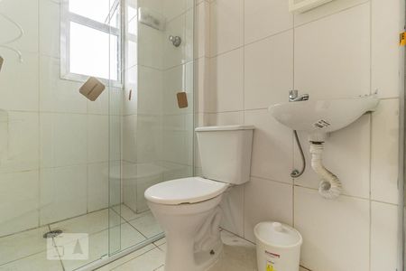 Banheiro de apartamento para alugar com 1 quarto, 17m² em Bela Vista, São Paulo