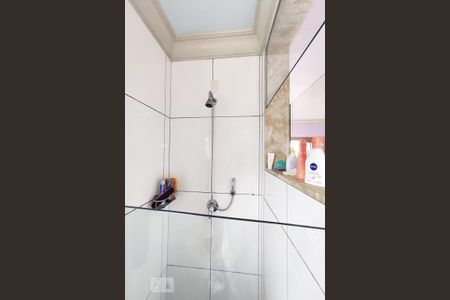 Casa à venda com 257m², 4 quartos e 4 vagas Casa à venda com 257m², 4 quartos e 4 vagasBanheiro da Suíte