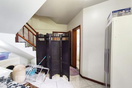 Casa à venda com 257m², 4 quartos e 4 vagas Casa à venda com 257m², 4 quartos e 4 vagas Área de Serviço