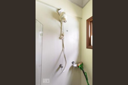 Casa à venda com 257m², 4 quartos e 4 vagas Casa à venda com 257m², 4 quartos e 4 vagasBanheiro