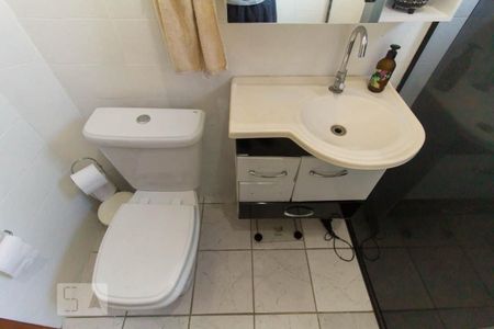 Casa à venda com 270m², 2 quartos e 1 vagaBanheiro